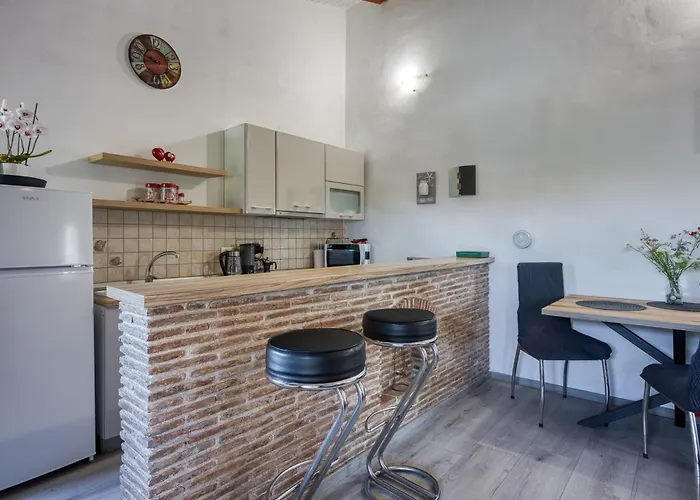 Lex - - Istria * 로비니